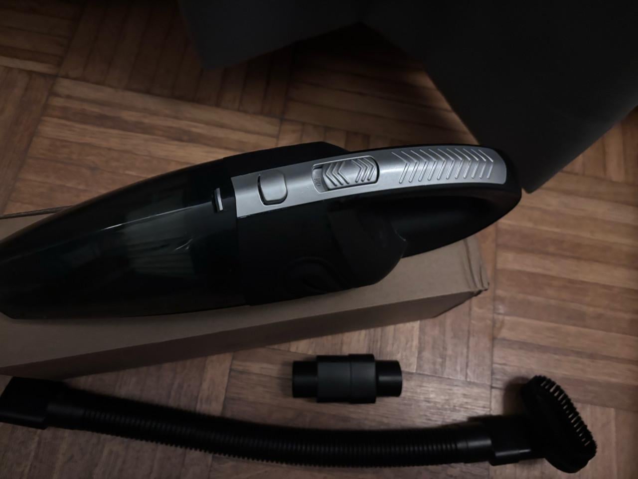 Kruimeldief vivid green