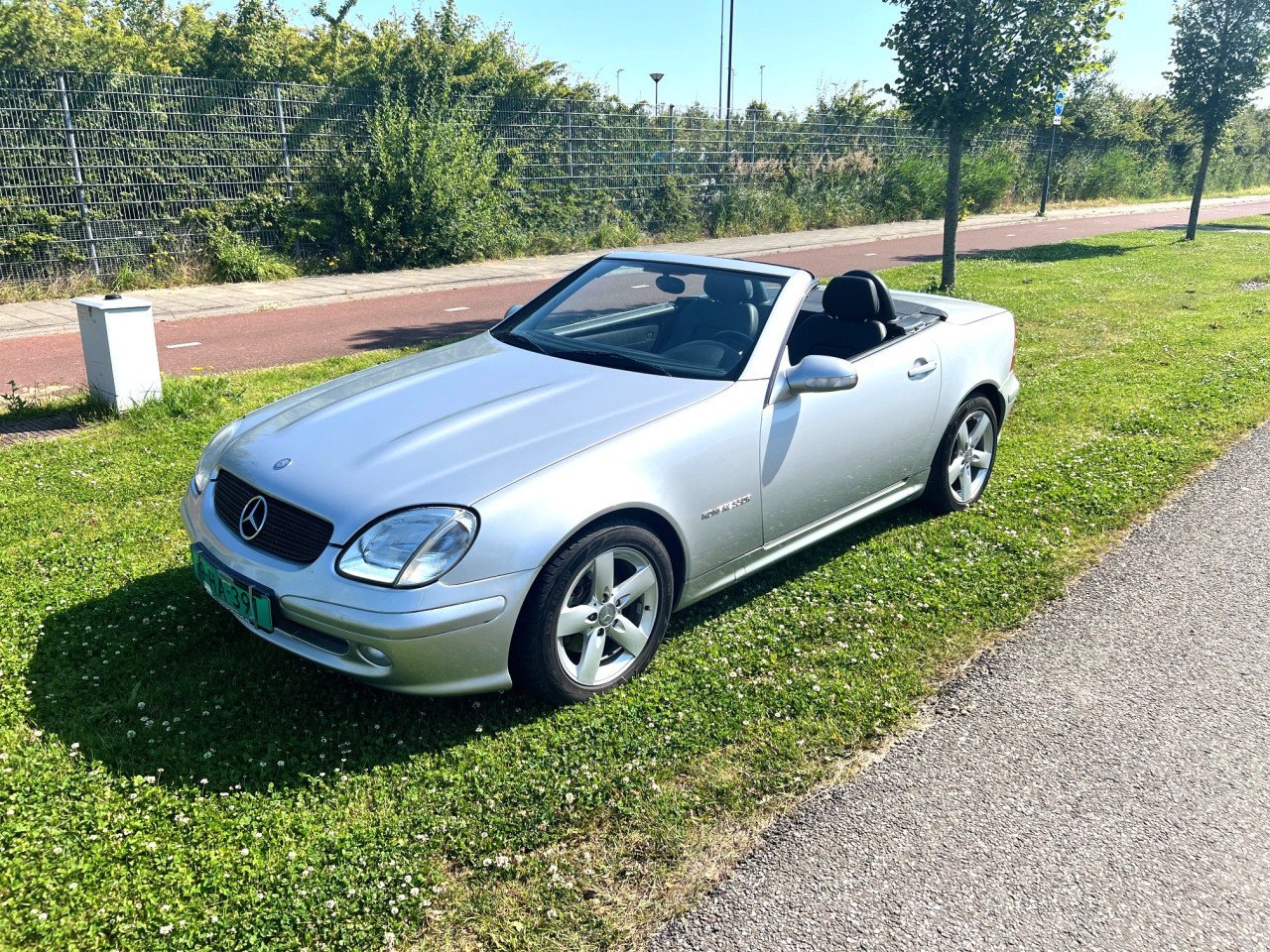 De Zomer komt er aan: zie onze aanbieding  cabriolet s, ook automaten