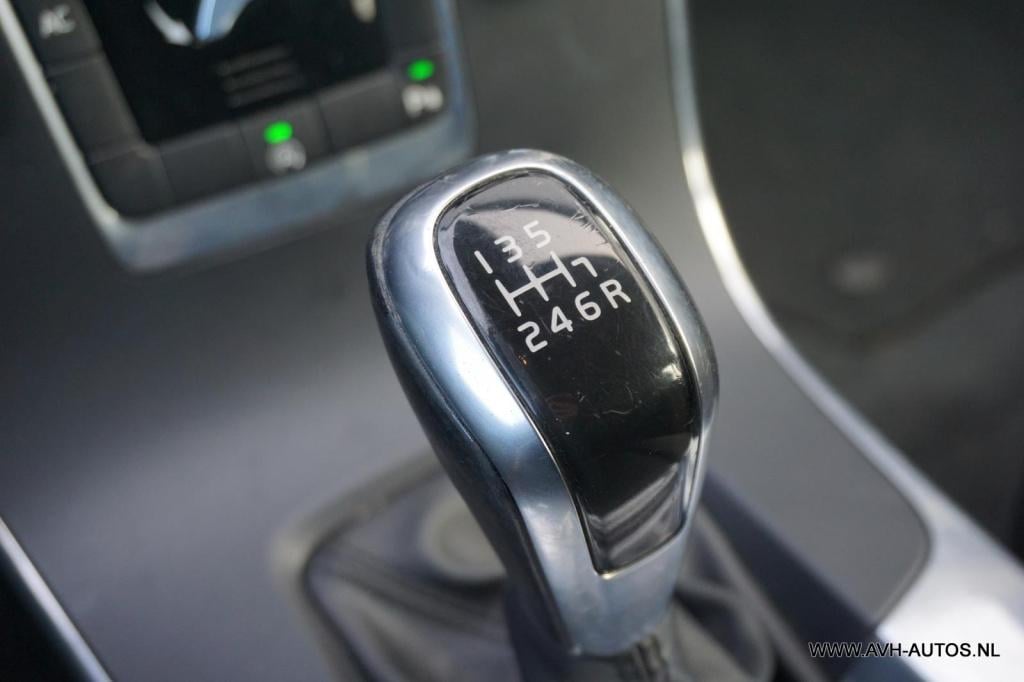 Volvo V60 2.0 d3 kinetic