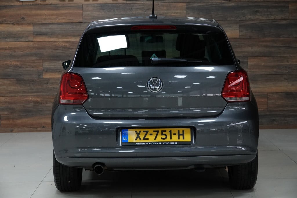Volkswagen Polo 1.2 tsi highline | xenon | cruise | stoelverw |