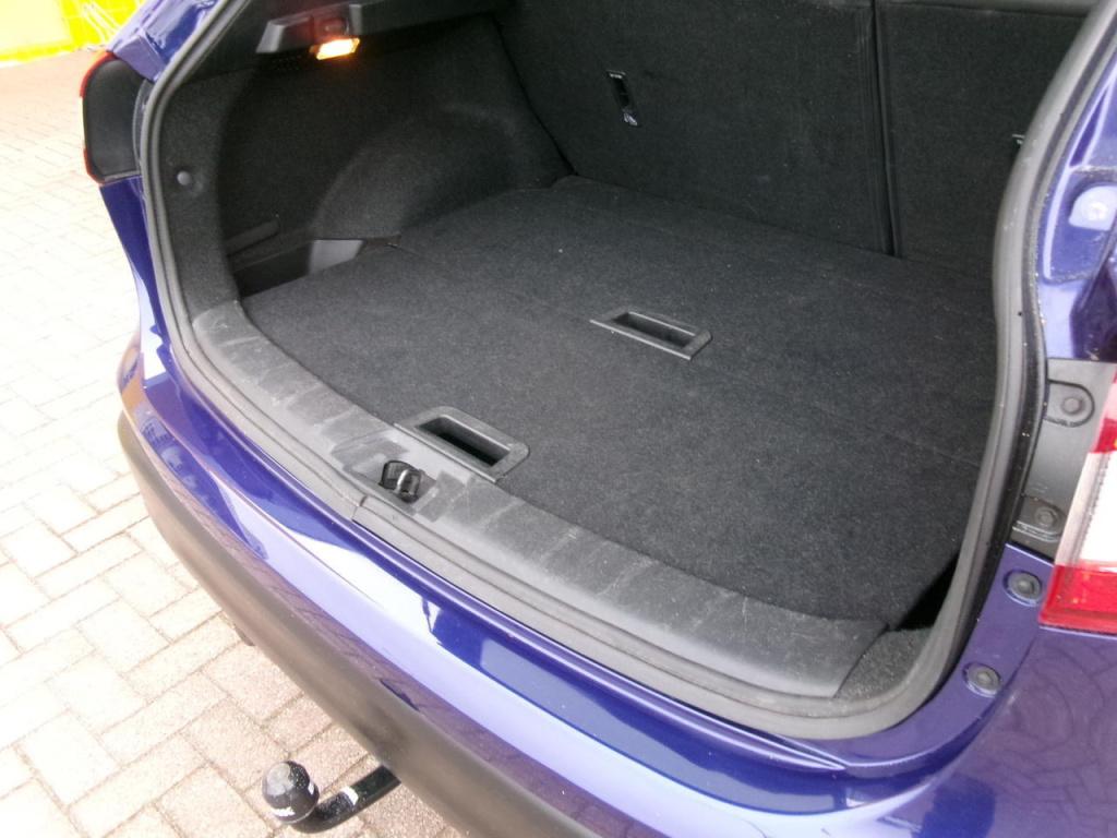 Nissan Qashqai (j11e) 1.2 dig-t airco, 360cam pano.dak, navi, leer