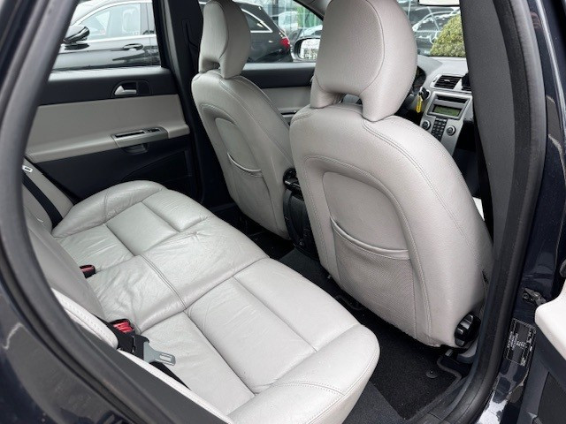 Volvo S40 1.8 edition ii | cruise control | extra getint glas achter | park