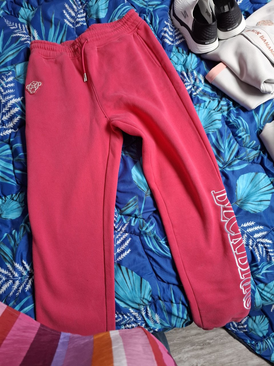 Joggingbroek black bananas  maat 176