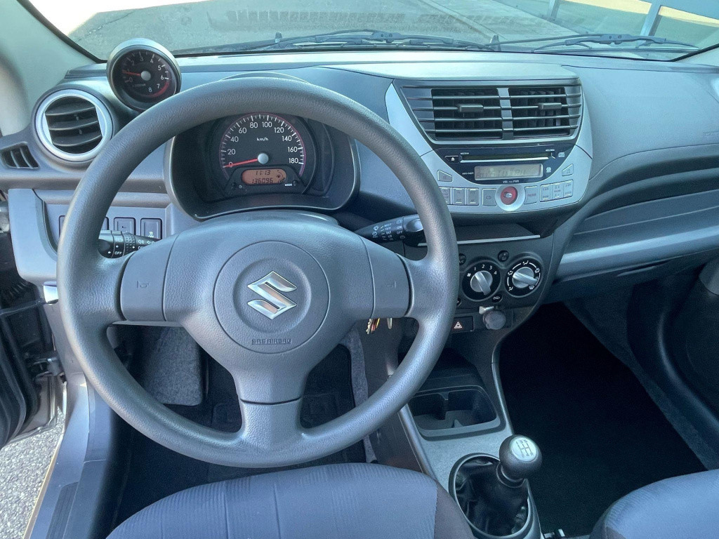 Suzuki Alto 1.0 exclusive easss