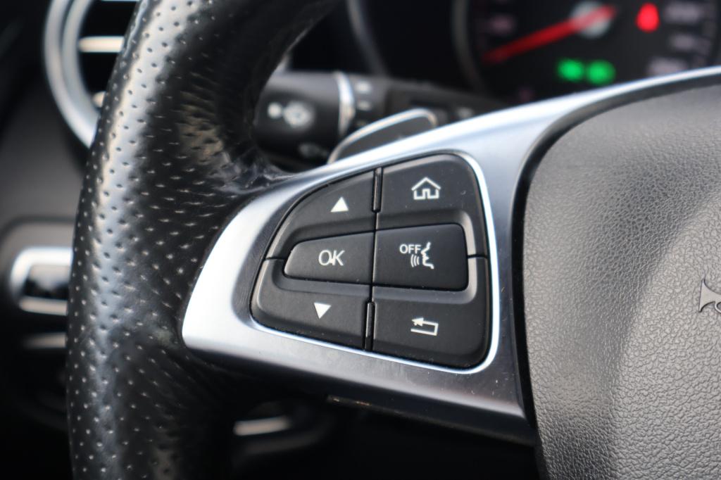 Mercedes-Benz Glc 250 4matic amg l luchtvering airmatic l camera l led high