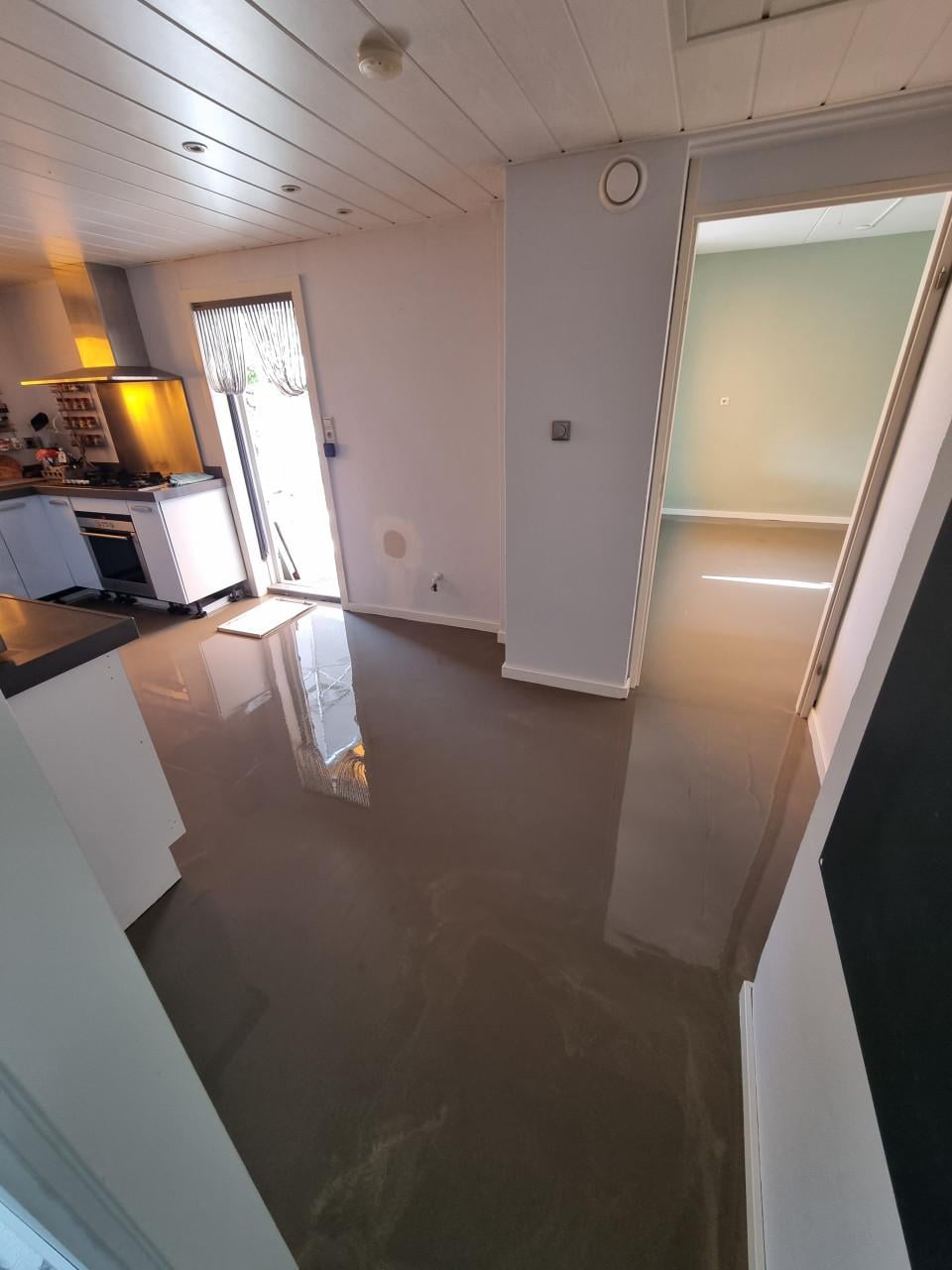 Laminaat of pvc laten leggen? Renovatie?