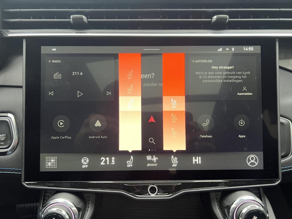 Lynk & Co 01 1.5 261pk plug in hybrid ,black edition , zwarte velgen , pano