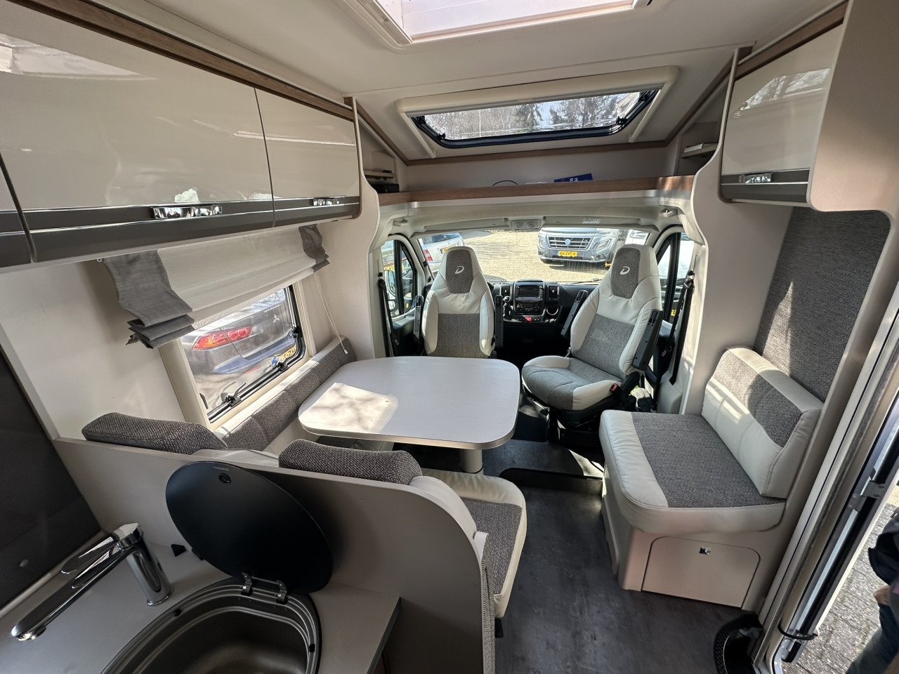 Als nieuwe Dethleffs Trend T7057 uit 2020 met slechts 19.000km en garantie