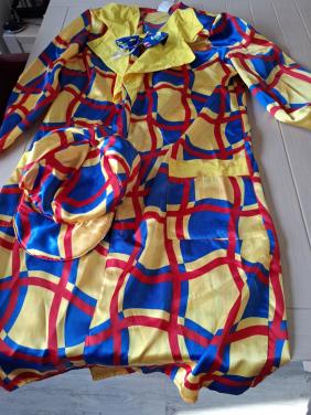 Carnaval kleding koopje