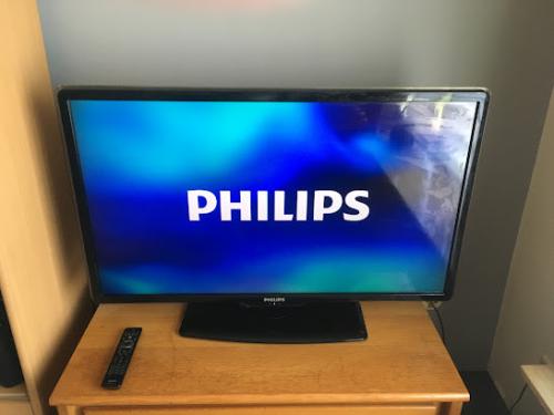 Philips 42 inch FULL HD LCD TV