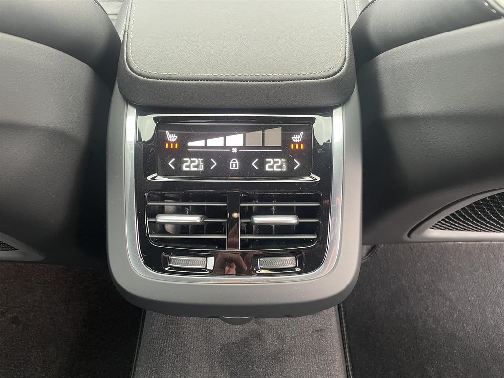 Volvo S90 b5 264pk ultimate dark| panodak| adap.cruise| harman kardon | he