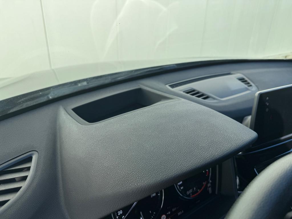 BMW X1 sdrive18i executive * panoramadak * head-up display * stoelverwarmin