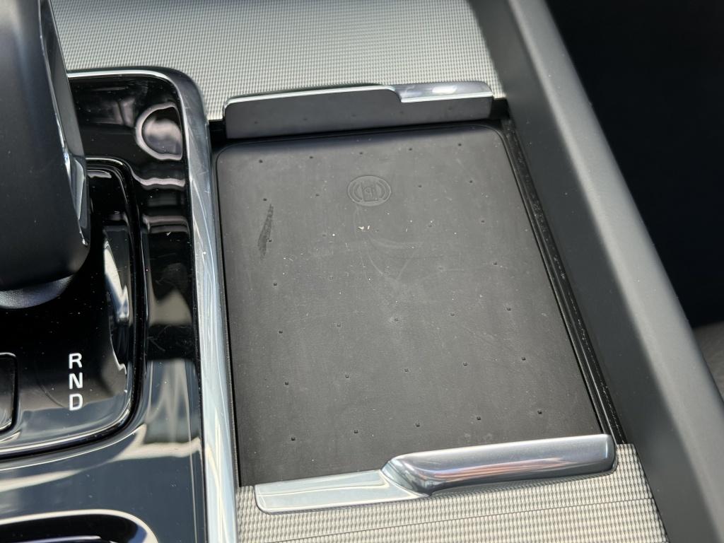 Volvo XC60 t6 398pk recharge ultra dark| panodak| adap.cruise| head-up| 360