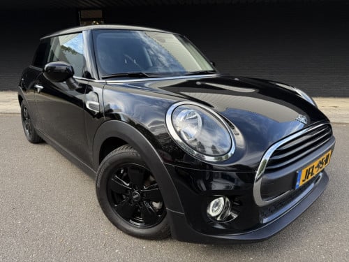 Mini One mini 1.5 first // dealer onderhouden // stoelverwarming //