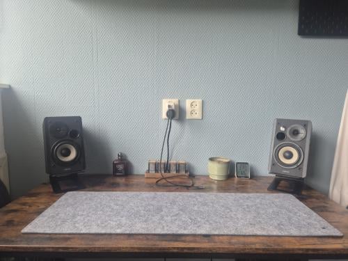 Edifier R1280DB speakerset zwart – Bluetooth