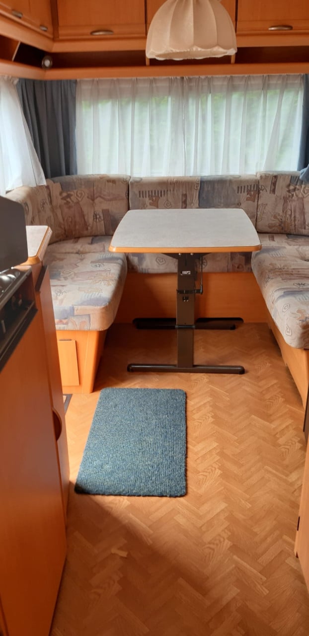 Top staat !!!! LMC 490 van 1998 met voortent en boiler