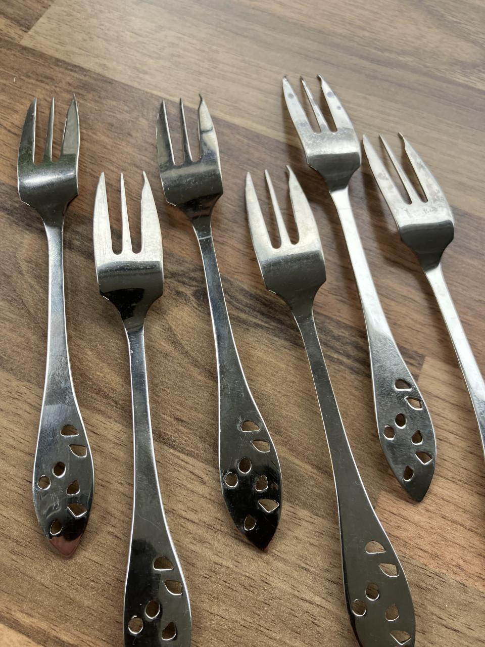 Gebaksvorkjes / vleesvorkjes 6st – ajour model jaren ‘50