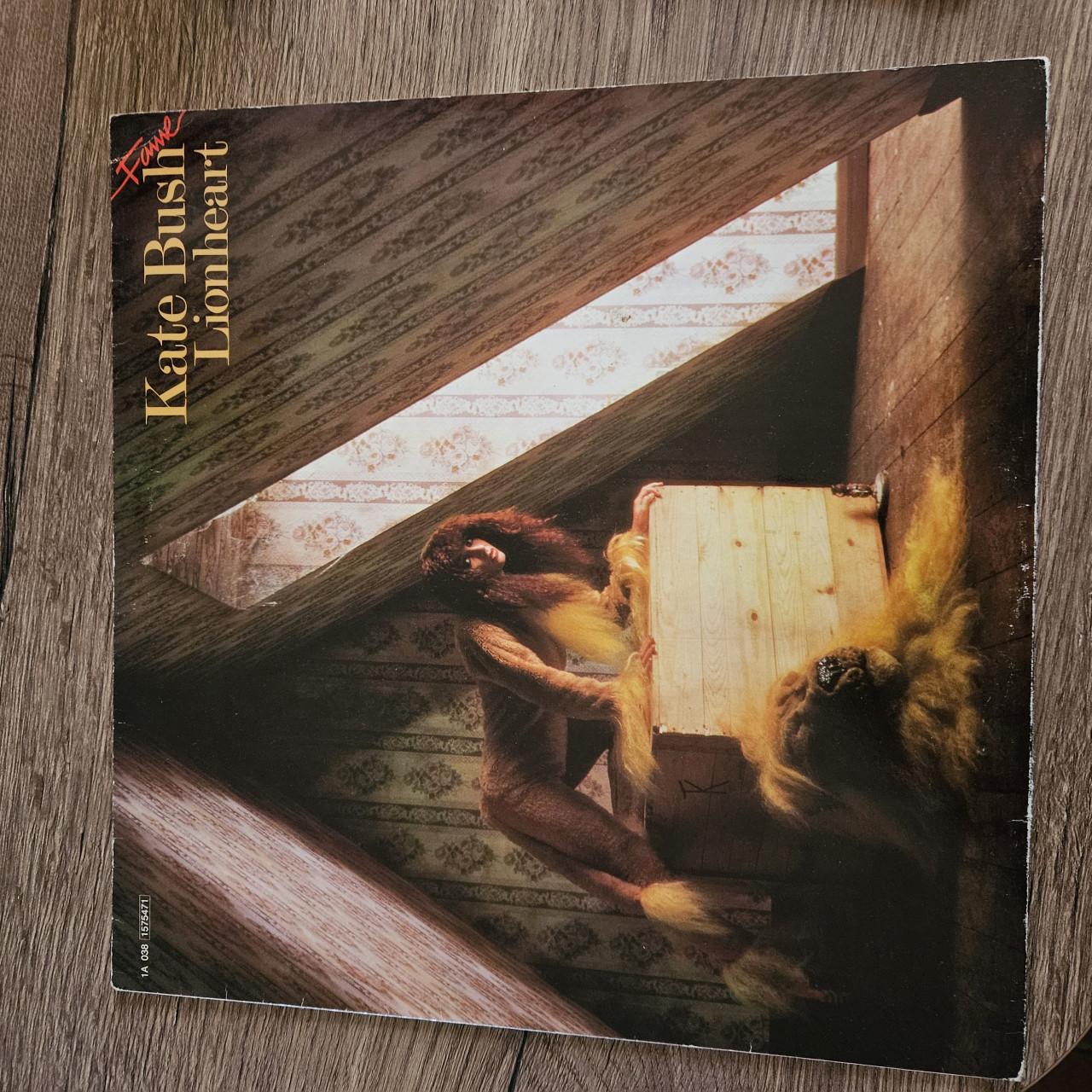 Kate Bush - Lionhaert