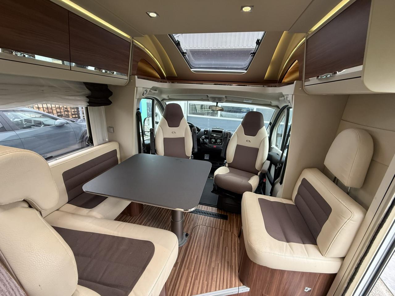 Adria Matrix Plus M670SC - Luxe gezinscamper vol comfort en vrijheid!