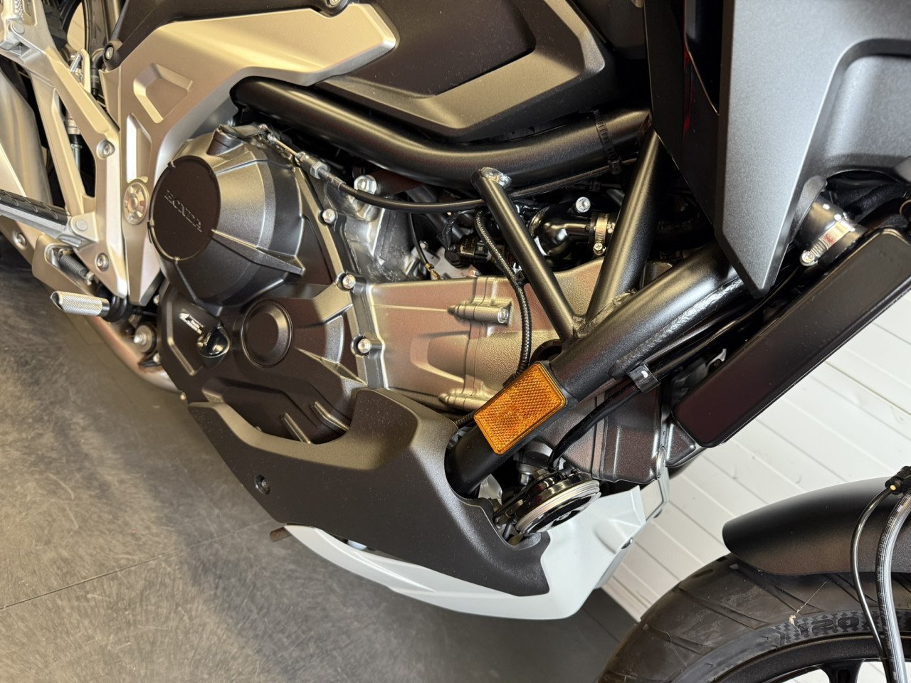 Jonge Honda NC 750 X slechts 467km oud en fabrieksgarantie!