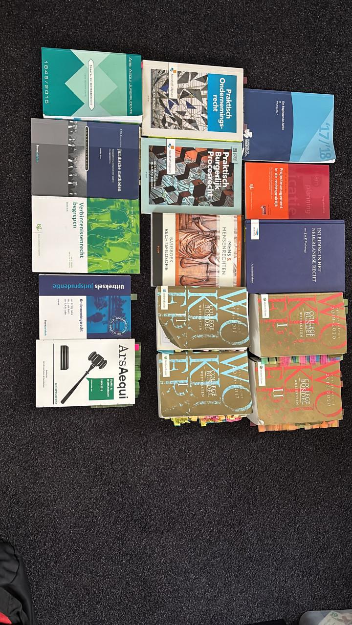 Rechten studie boeken