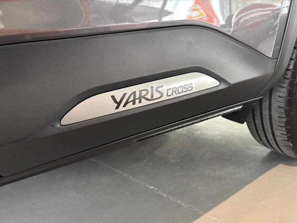 Toyota Yaris Cross 1.5 hybrid dynamic navi|head-up|stoel/stuurverw|carplay 