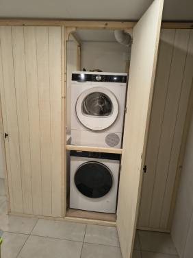 Meubelmaker biedt zich aan