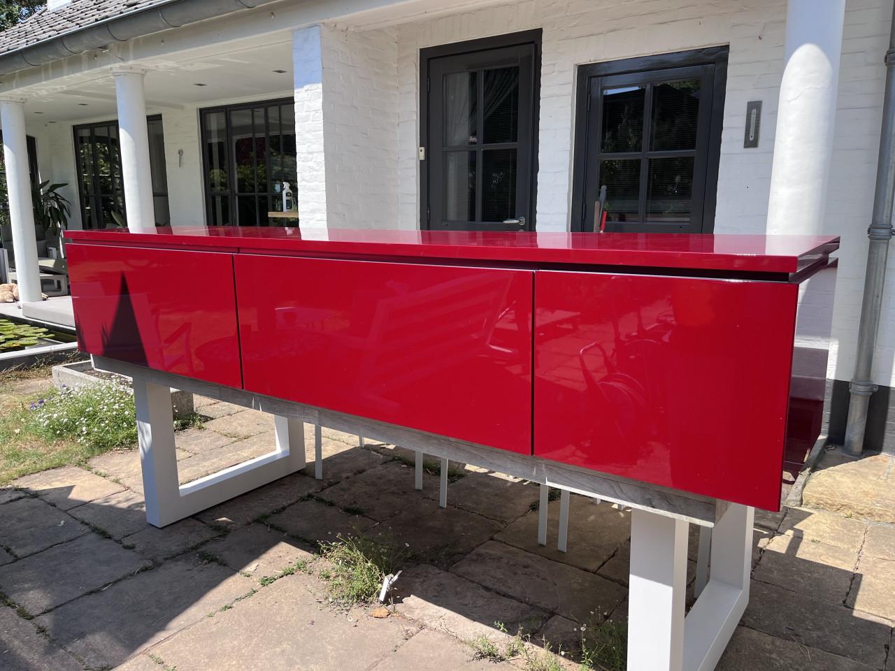 Interlubke cube zwevend dressoir