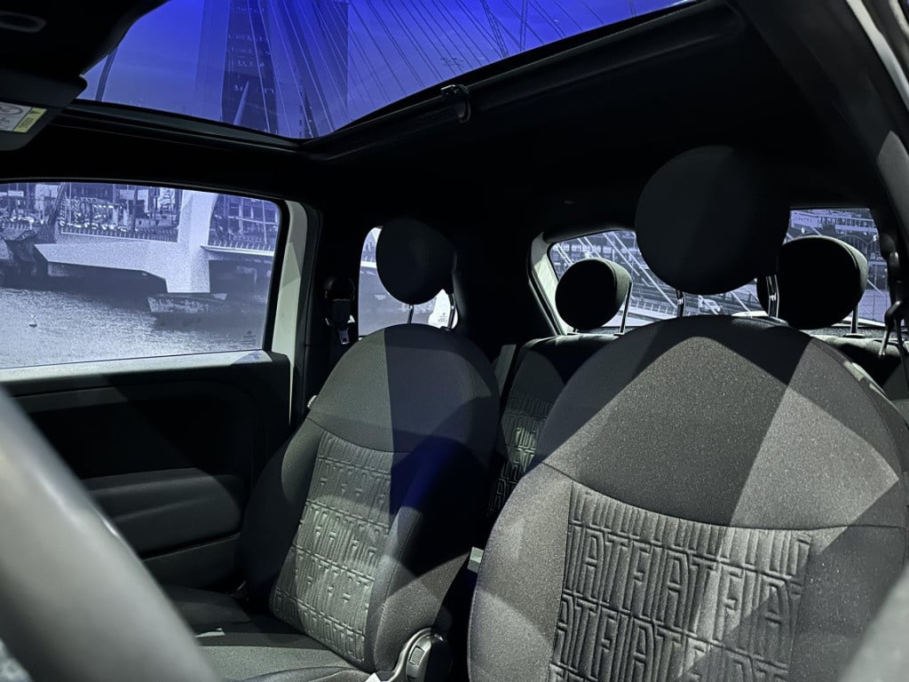 Fiat 500 1.0 hybrid dolcevita *panoramadak*applecarplay*clima*