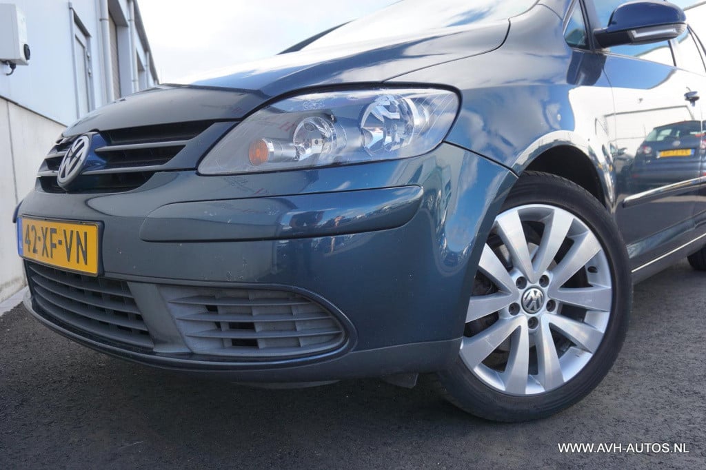 Volkswagen Golf Plus 1.6 fsi optive 3