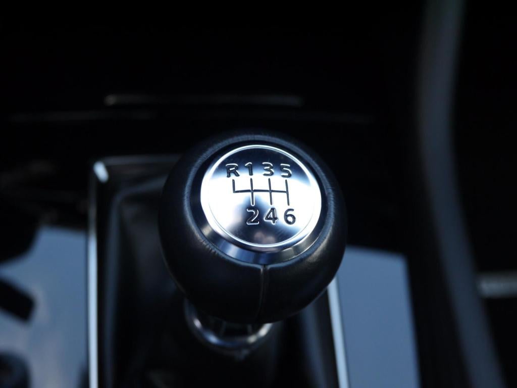 Mazda 3 2.0 e-skyactiv-g m hybrid 122 comfort|rijklaar