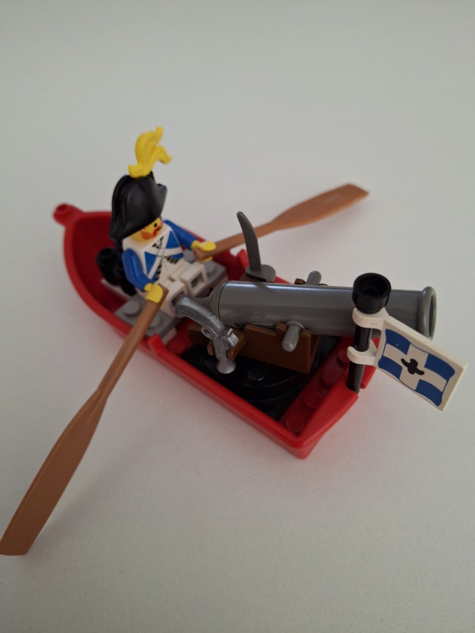 2 x vintage Pirates Lego sets