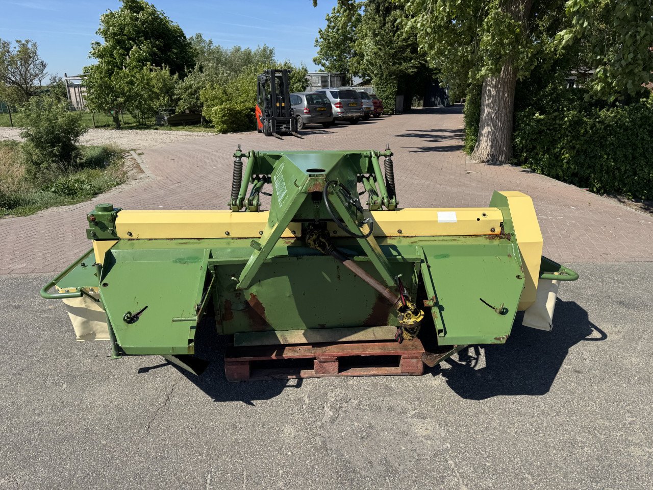 Krone Frontmaaier met kneuzer