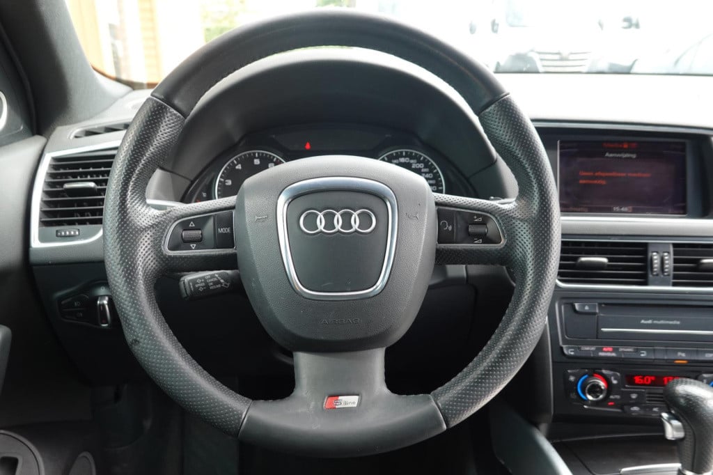 Audi Q5 2.0 tfsi quattro pro line