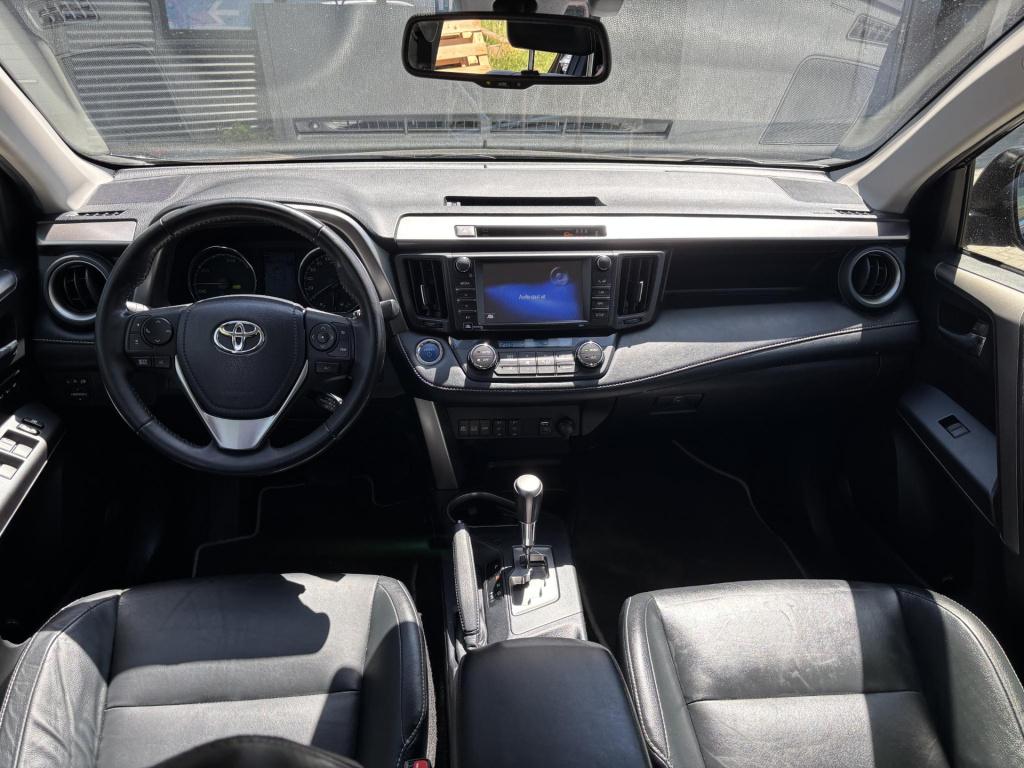 Toyota Rav4 2.5 hybrid awd style