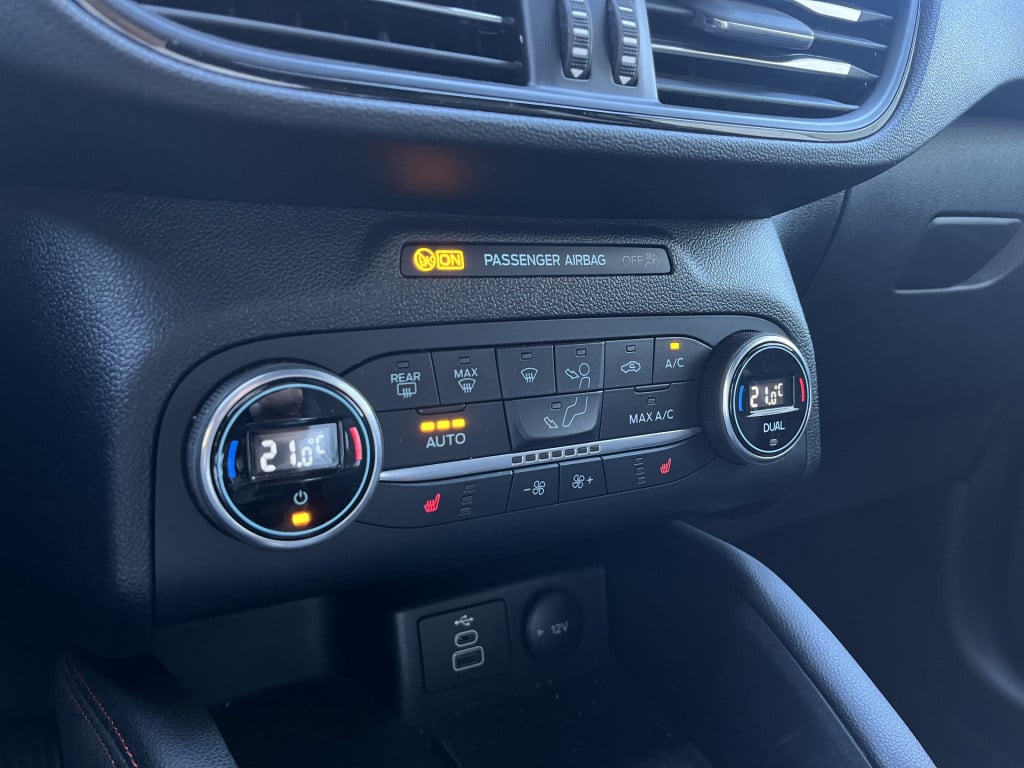 Ford Kuga 2.5 phev st-line x | carplay | keyless | trekhaak | camera