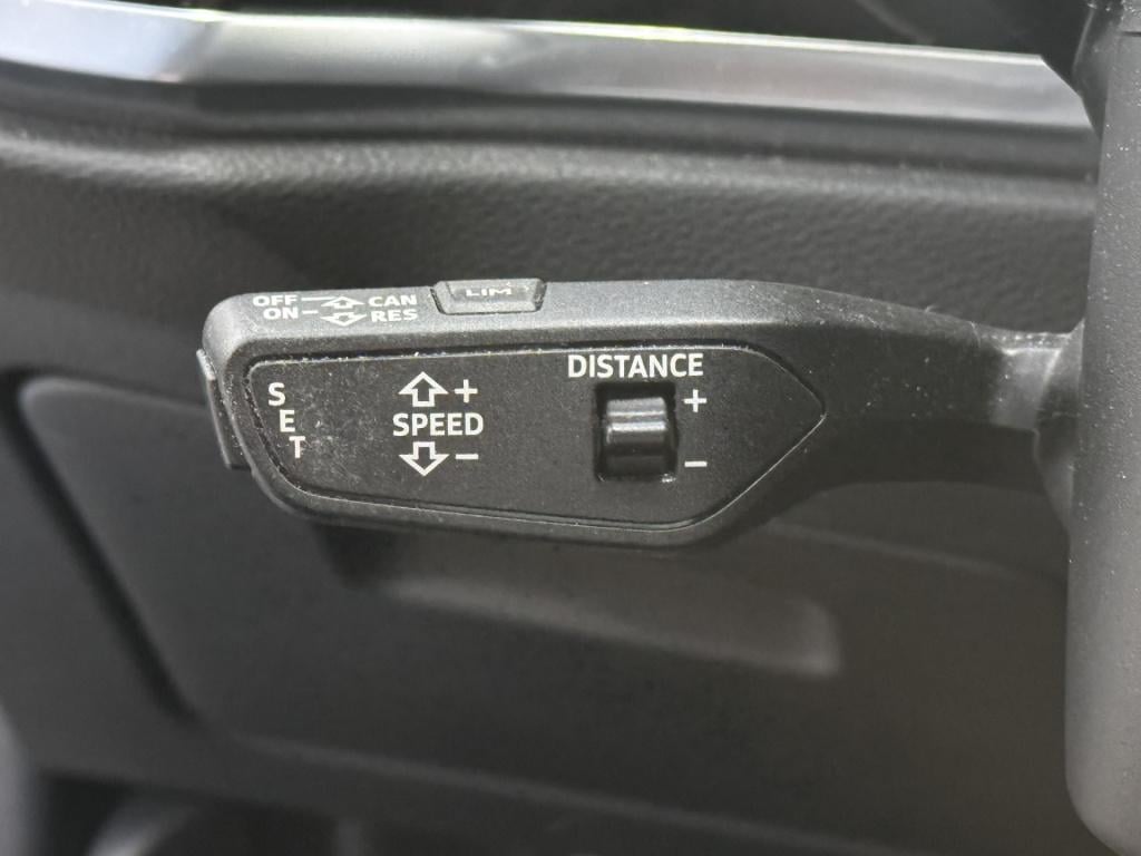 Audi Rsq3 sportback tfsi quattro | b&o | drive select | assist pack