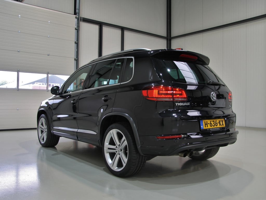 Volkswagen Tiguan 1.4 tsi 150pk dsg r-line | pano dak | trekhaak