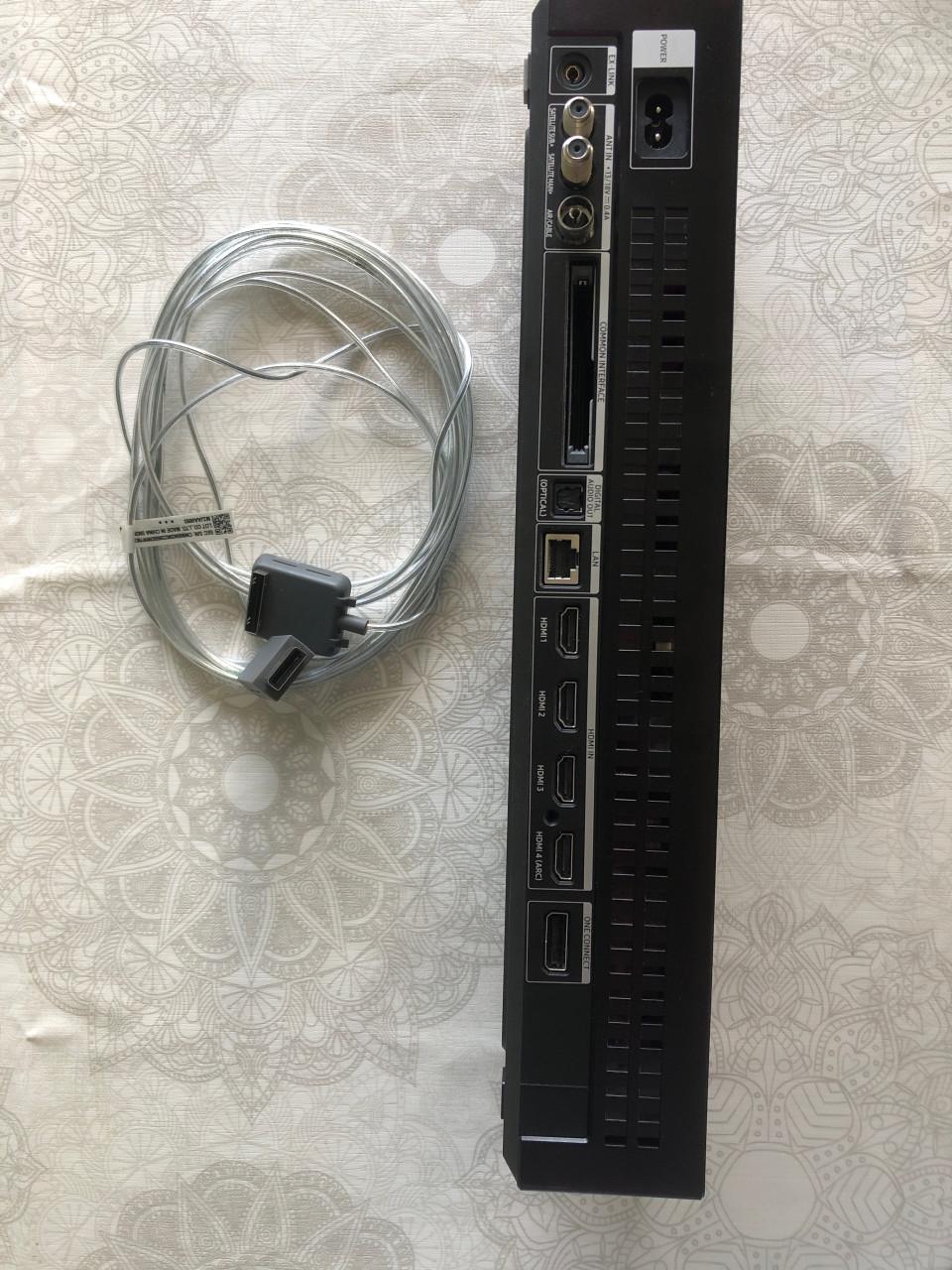 Kastje behoort bij samsung tv one connect