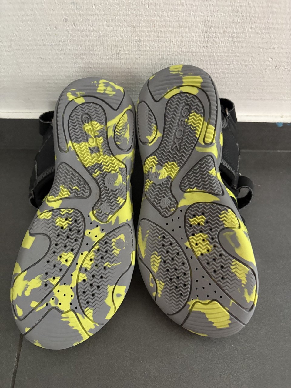 Geox sandalen 35 nieuw!