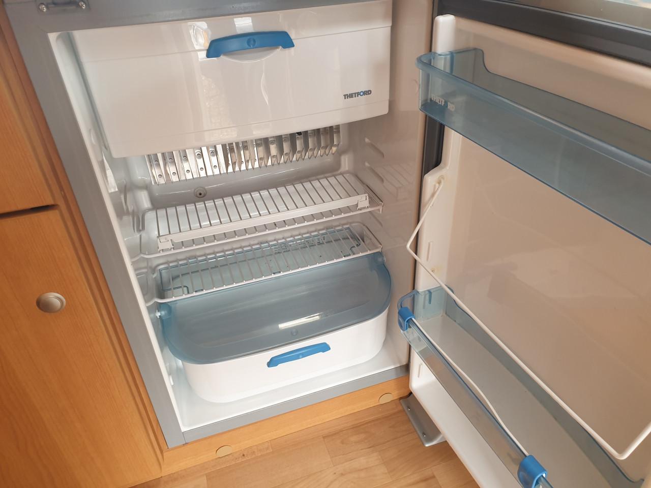 Camper te huur bij een maand tm 23 april 1 week gratis v d zomer nog vrij