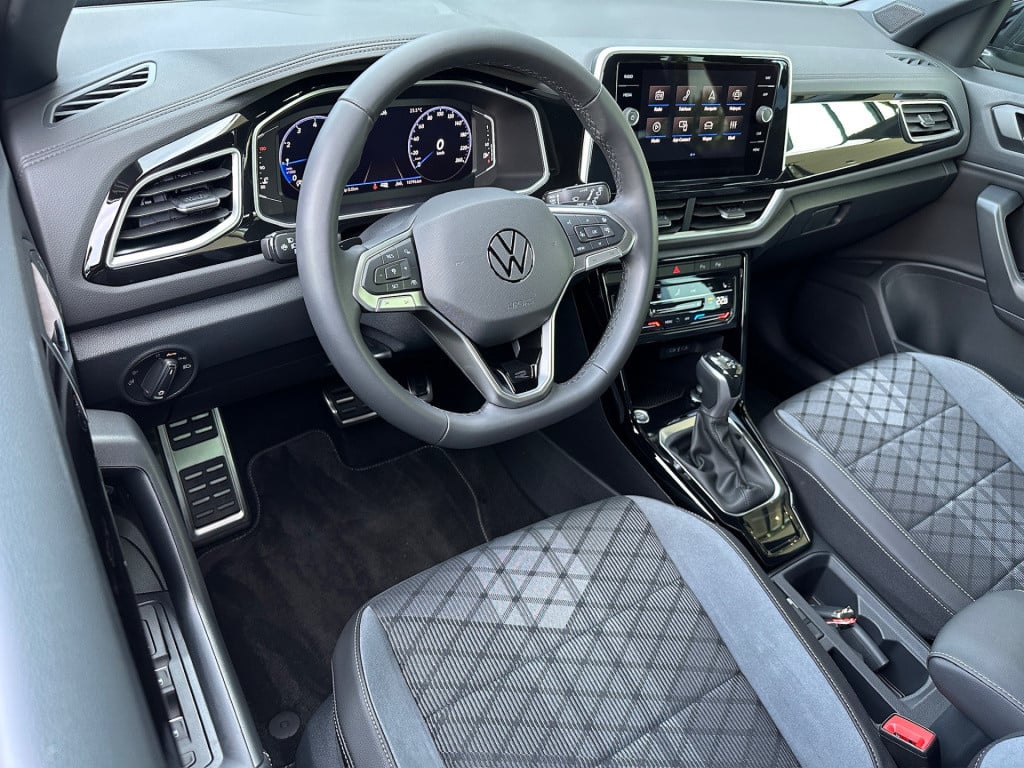 Volkswagen T-roc 1.5 tsi 150pk dsg r-line | camera | keyless | elek. achter