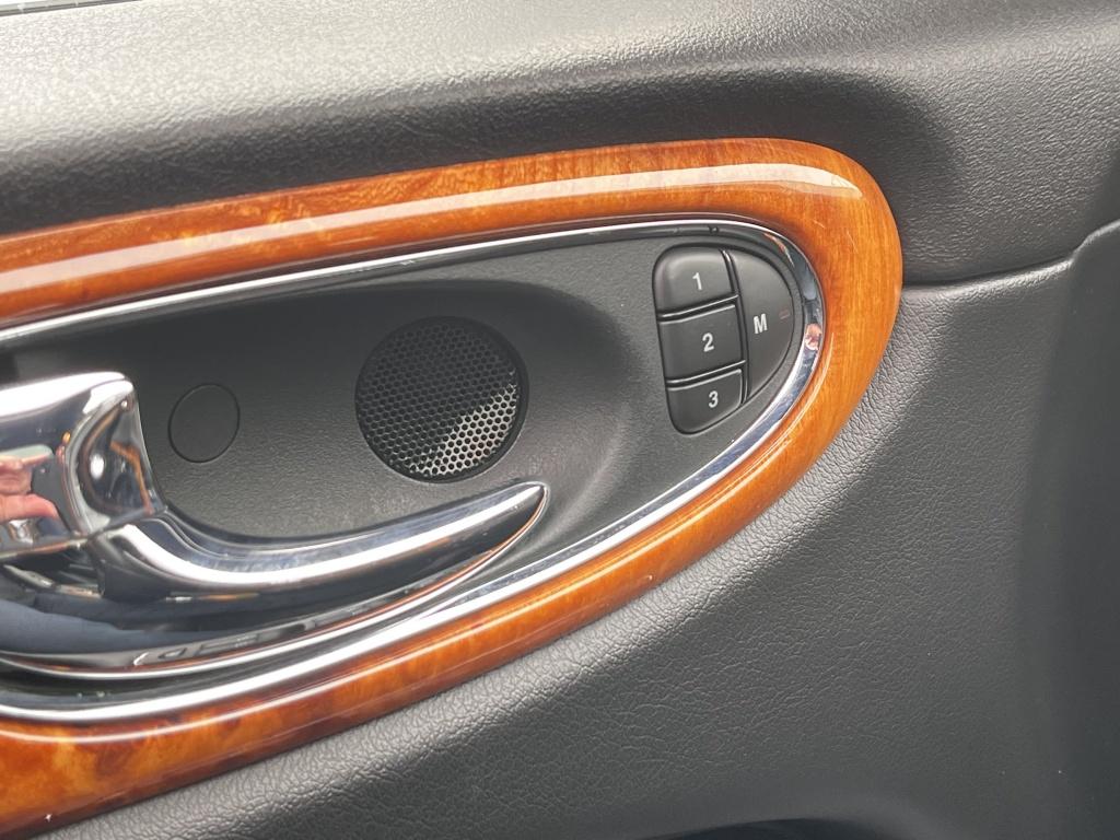 Jaguar Xj 4.2 v8 executive