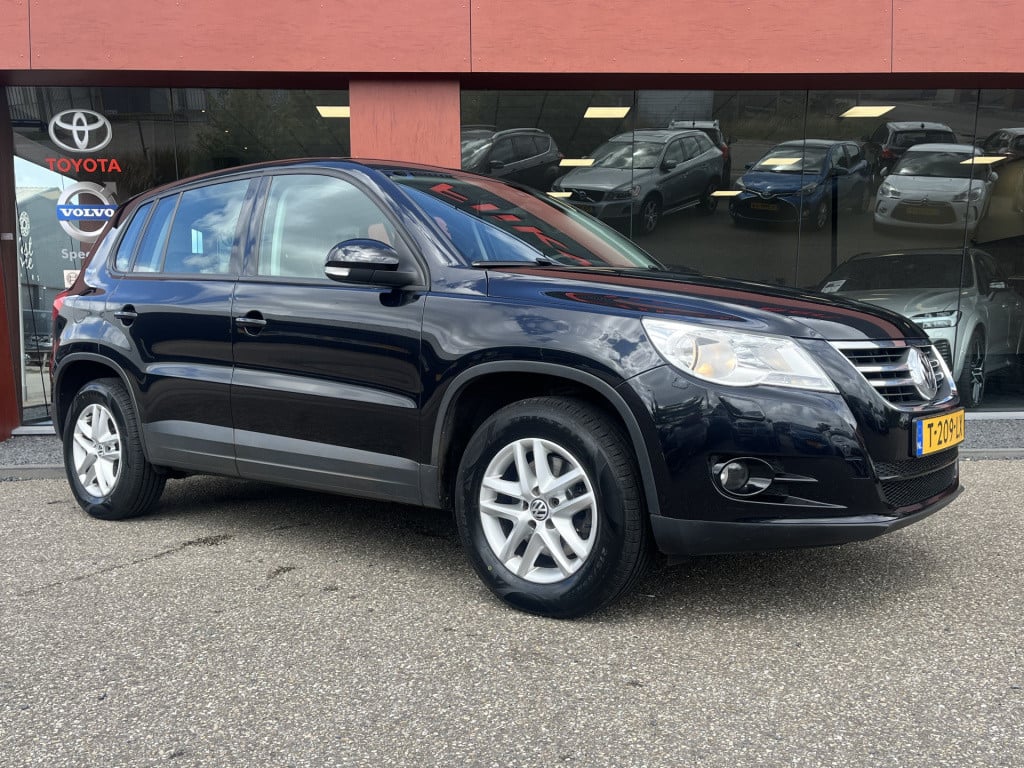 Volkswagen Tiguan 1.4 tsi comfort&design 4motion | carplay | trekhaak | sto