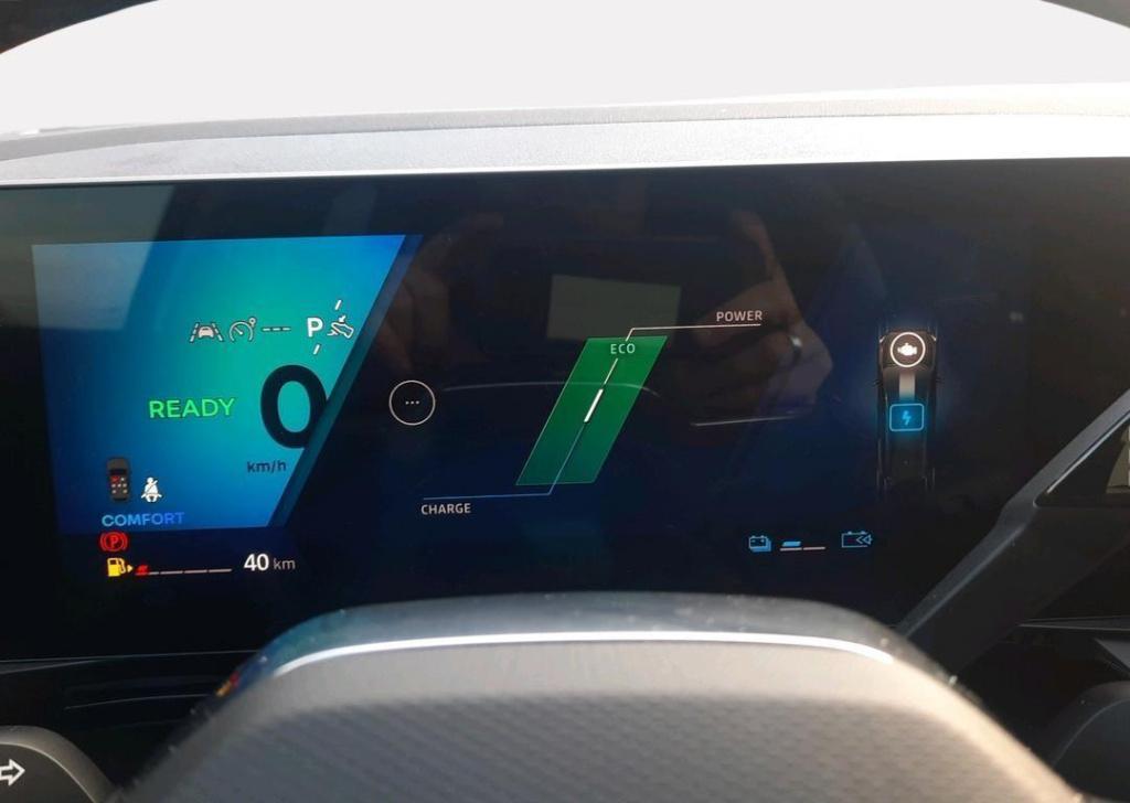 Renault Espace e-tech full hybrid 200 techno 7p. - nieuw model