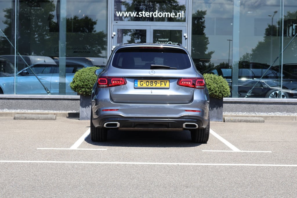Mercedes-Benz Glc 200 premium plus i wegklapbare trekhaak i panorama dak i 