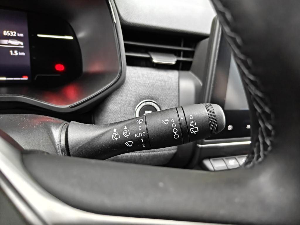 Renault Clio 1.0 tce 90 gpf techno camera, navigatie, apple/android auto