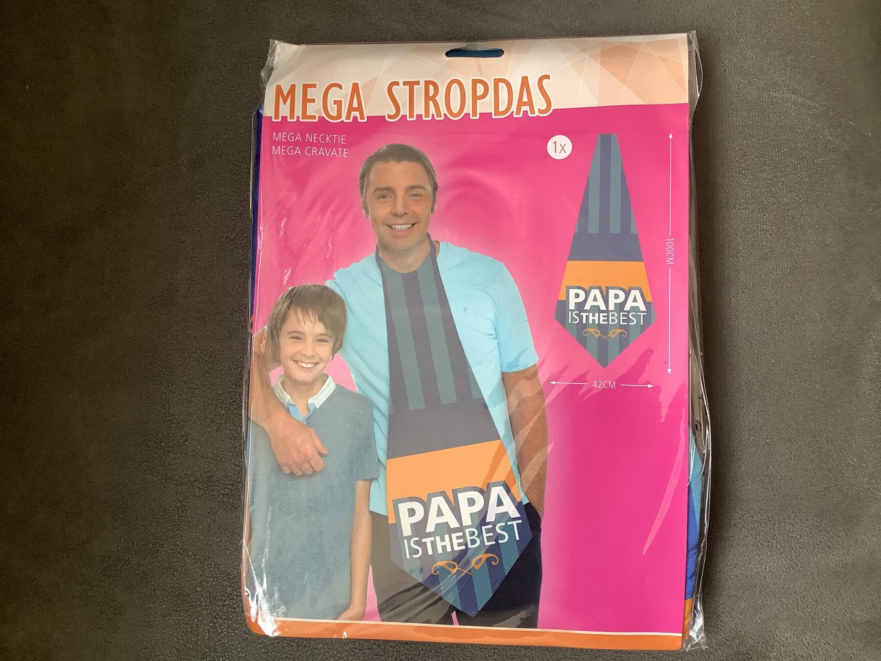 Partij mega stropdassen papa is the best. ( partij 177)