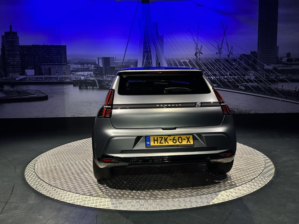 Renault 5 comfort range roland-garros 52 kwh *nl auto*harmankardon*acc*