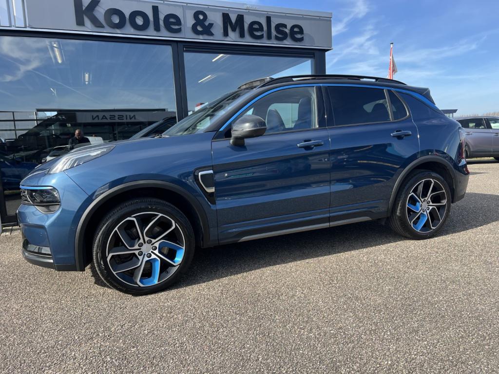 Lynk & Co 01 1.5 261pk phev plug inn hybrid , pano dak,car play, adaptive c